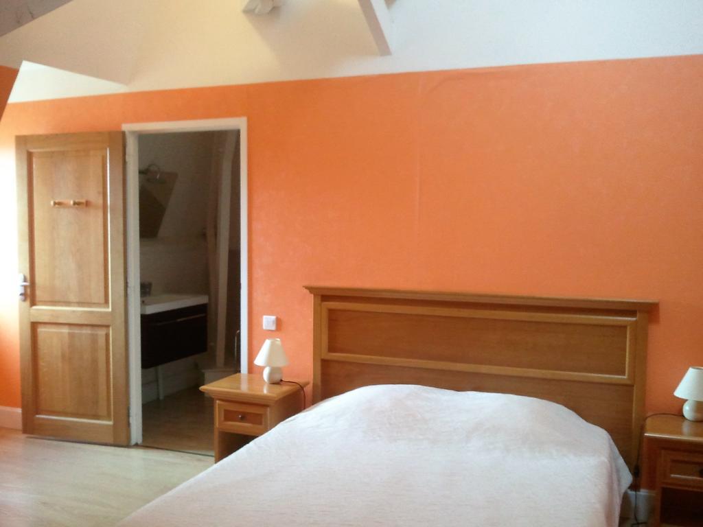 Chateau Sainte Marie Hotell Dompierre-sur-Charente Rom bilde